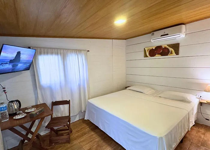 Tombo Beach Home Stay Guarujá